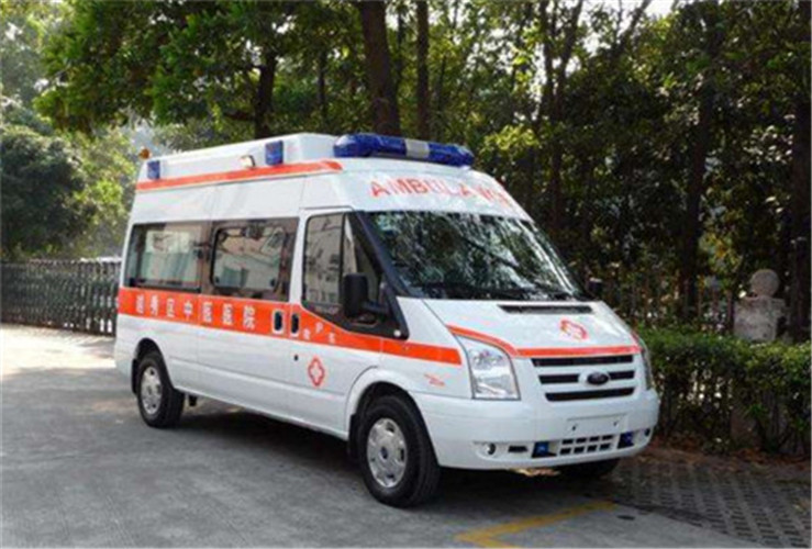 东英镇救护车出租服务案例8