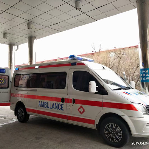 东英镇救护车出租服务案例2