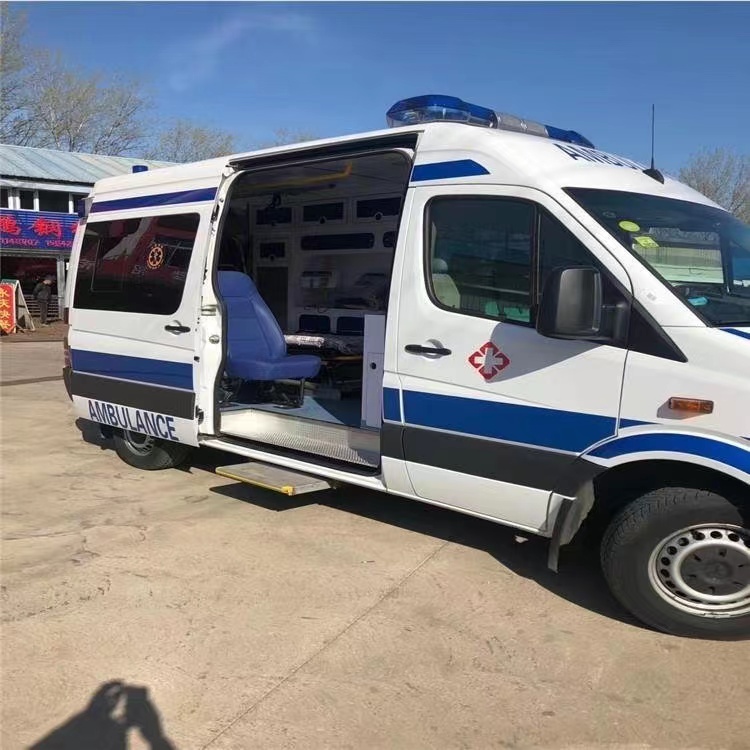 东英镇私人长途救护车出租转院回家